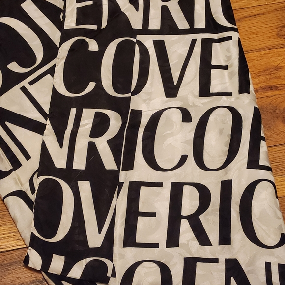 Enrico Coveri - Black and White Graphic Silk Scarf - Picture 2 of 2